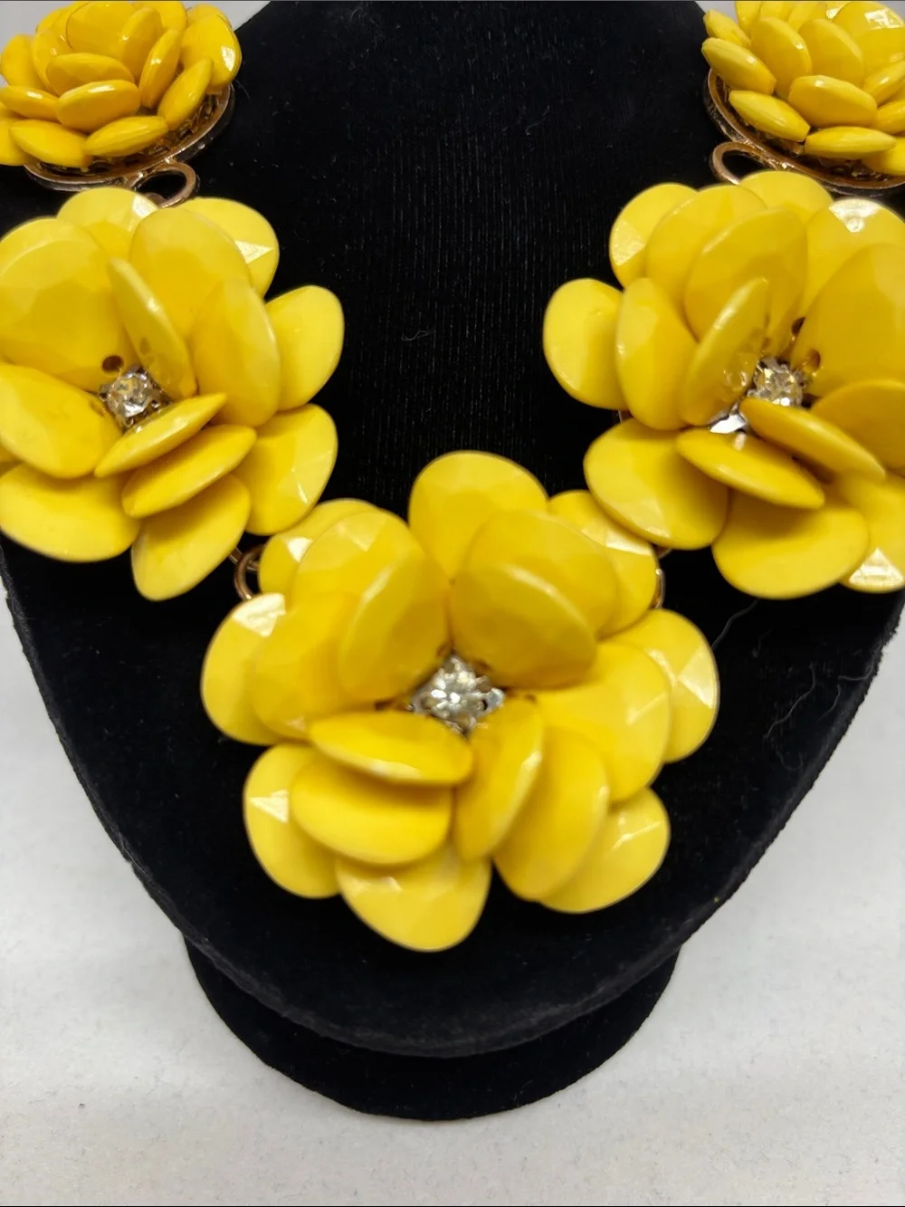 Yellow Floral Resin Statement Necklace - Picture 3 of 15